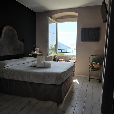 Madueneta 5 Terre Πανσιόν Corniglia