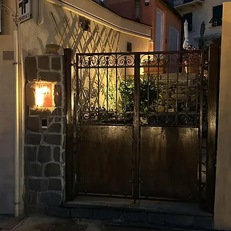 Madüneta 5 Terre 4*