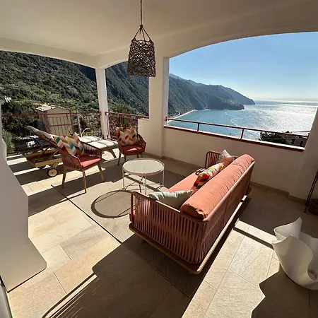 Madüneta 5 Terre Konukevi