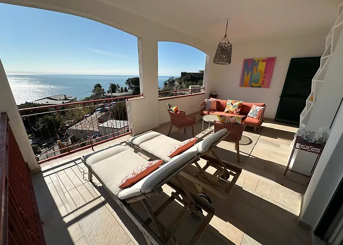 Madueneta 5 Terre 4* Corniglia